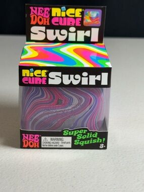 Nice Cube Swirl Super Solid Squish - Purple Pink